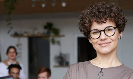 Why Marketers Should Treat AI Like an Intern, Not an Expert